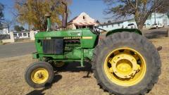  Used John Deere 1640 Tractor Tractors for sale in Botswana - 5
