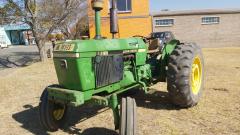  Used John Deere 1640 Tractor Tractors for sale in Botswana - 11