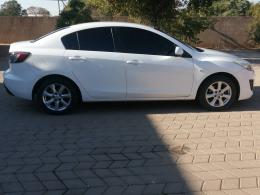  Used Mazda 3 for sale in Botswana - 4