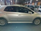  Used Toyota Auris for sale in Botswana - 1