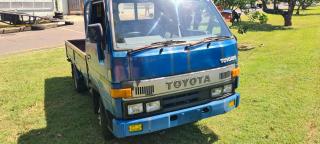  Used Toyota Hiace for sale in Botswana - 11