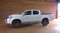  Used Toyota Hilux 2015 legend45 rear smashed for sale in Botswana - 11