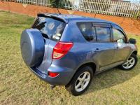  Used Toyota RAV 4 for sale in Botswana - 17