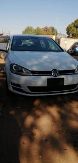  Used Volkswagen Golf 7 for sale in Botswana - 14