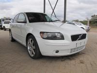 Volovo S40 T5 for sale in Botswana - 2