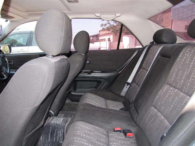 Toyota altezza салон