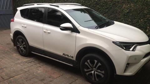 Used Toyota RAV4 Used Toyota RAV4 in Zambia