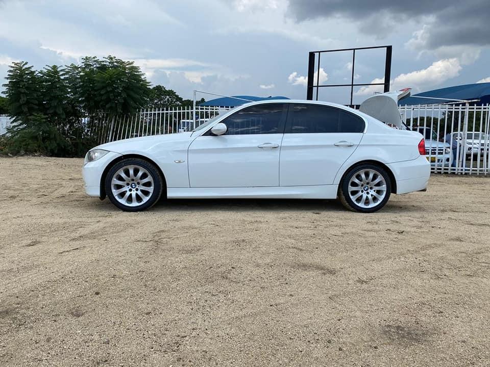 Buy BMW 3 Series E36 in Harare - Price for is 8000 ZWD - cars for sale
