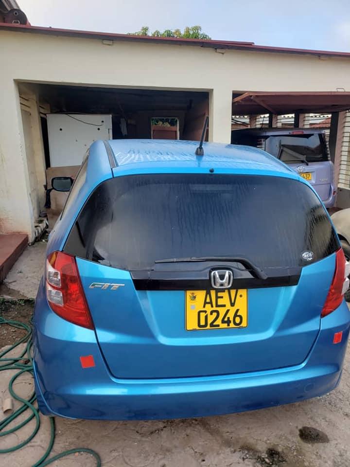 Buy Honda Fit in Harare Price for is 3800 ZWD cars for sale