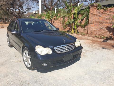Used Mercedes-Benz C180 Used Mercedes-Benz C180 in Zimbabwe