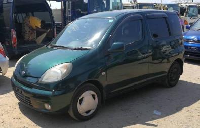 Used Toyota FunCargo Used Toyota FunCargo in Zimbabwe